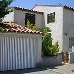 Les Troenes By Interhome