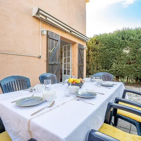 Les Troenes By Interhome Hébergement de vacances *